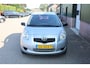 Toyota Yaris 1.0 VVTi + 5Deurs, NL, Stuurbekrachtiging, AIRCO, CV, Boekjes, KEURIGE auto