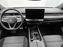 Volkswagen ID.7 Tourer Limited Edition 59 kWh 204pk | Trekhaak inklapbaar | Apple CarPlay en Android Auto | head-updisplay | Adaptive Cruise Control | Voorstoelen verwarmbaar | Automatische airconditioning | Parkeercamera |