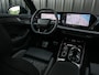 Audi A6 Avant 2.0 e-hybrid quattro S edition Competition | 5 jr Garantie | Panoramadak | B&O | Stoelventilatie en Massage | 360 Camera | Luchtvering | Ambiance Interieur | Achterasbesturing | Carbon Inleg | Head-Up | S-Seats | Passagiers Display |