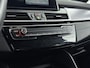 BMW 2-Serie Active Tourer 218i 140Pk Executive Launch Edition | Navigatie | Achteruitrijcamera | Climate Control | Sportstoelen | Bluetooth Telefoonverbinding | Elektrisch Bedienbare Achterklep |
