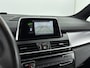 BMW 2-Serie Active Tourer 218i 140Pk Executive Launch Edition | Navigatie | Achteruitrijcamera | Climate Control | Sportstoelen | Bluetooth Telefoonverbinding | Elektrisch Bedienbare Achterklep |