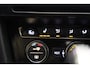 Volkswagen Arteon 1.5 TSI Business R [panoramadak, apple carplay,stoelverwarming]