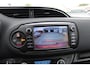 Toyota Yaris 1.0 VVT-i Design Red