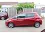 Toyota Yaris 1.0 VVT-i Design Red