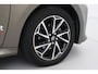 Toyota Yaris 1.5 VVT-i Dynamic | Navigatie | Apple Carplay / Android Auto | Adaptive Cruise | Keyless | LED | Airco | Camera | 16 inch