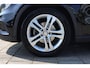 Mercedes-Benz GLA 180 PREMIUM I LEDER I PANO I AUT I TREKHAAK