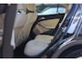 Mercedes-Benz GLA 180 PREMIUM I LEDER I PANO I AUT I TREKHAAK