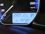 Toyota Yaris 1.5 Full Hybrid Dynamic - KEYLESS ENTRY - ACHTERUITRIJCAMERA - CRUISE CONTROL - BLUETOOTH TELEFOONVERBINDING - LICHTMETALEN VELGEN - CLIMATE CONTROL