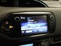 Toyota Yaris 1.5 Full Hybrid Dynamic - KEYLESS ENTRY - ACHTERUITRIJCAMERA - CRUISE CONTROL - BLUETOOTH TELEFOONVERBINDING - LICHTMETALEN VELGEN - CLIMATE CONTROL
