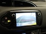 Toyota Yaris 1.5 Full Hybrid Dynamic - KEYLESS ENTRY - ACHTERUITRIJCAMERA - CRUISE CONTROL - BLUETOOTH TELEFOONVERBINDING - LICHTMETALEN VELGEN - CLIMATE CONTROL