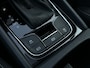 Skoda Karoq 1.5 TSI ACT Business Edition | Cruise Control | Camera | Pano | Stoelverwarming | CarPlay |