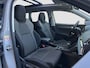Skoda Karoq 1.5 TSI ACT Business Edition | Cruise Control | Camera | Pano | Stoelverwarming | CarPlay |