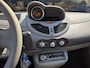 Renault Twingo 1.2-16V Collection ZO INGERUILD DUS NIKS BLABLA EEN KOOPJE