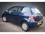 Toyota Yaris 1.0 VVTi Acces Net binnen-Nu al te bezichtigen