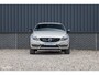 Volvo V60 Cross Country 2.0 T5 AWD Summum | Trekhaak | Memory | Cruise Control | Leder | 19 Inch |