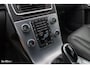 Volvo V60 Cross Country 2.0 T5 AWD Summum | Trekhaak | Memory | Cruise Control | Leder | 19 Inch |