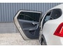 Volvo V60 Cross Country 2.0 T5 AWD Summum | Trekhaak | Memory | Cruise Control | Leder | 19 Inch |