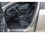Volvo V60 Cross Country 2.0 T5 AWD Summum | Trekhaak | Memory | Cruise Control | Leder | 19 Inch |