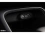 Volvo XC40 Recharge Twin Ultimate 78 kWh | Zwenkbare trekhaak | Panorama dak | Adaptieve cruise | Blis | Memory | Harman Kardon |