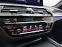 BMW 5-Serie 520d xDrive M Sport -HeadUp -LED Adaptief -Pano Dak -Live Cockpit Prof -Sportrem -Elektr Stoelen Memory -Verwarmd Stuur -WiFi
