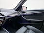BMW 5-Serie 520d xDrive M Sport -HeadUp -LED Adaptief -Pano Dak -Live Cockpit Prof -Sportrem -Elektr Stoelen Memory -Verwarmd Stuur -WiFi