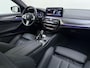 BMW 5-Serie 520d xDrive M Sport -HeadUp -LED Adaptief -Pano Dak -Live Cockpit Prof -Sportrem -Elektr Stoelen Memory -Verwarmd Stuur -WiFi