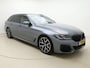 BMW 5-Serie 520d xDrive M Sport -HeadUp -LED Adaptief -Pano Dak -Live Cockpit Prof -Sportrem -Elektr Stoelen Memory -Verwarmd Stuur -WiFi