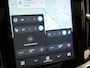 Volvo V60 T6 PHEV AWD Plus Dark Long Range 350pk Dealer O.H | Trekhaak Af Fabriek | Panodak | Adaptive Cruise | 360 Camera | Sportstoelen Memory & Verwarmd | Keyless | Apple Carplay | Pilot Assist | Stuurverwarming | Google Assistant & Maps | Navigatie | Virtual | DAB | 19"L.M | Plug In Hybrid |