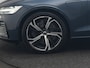 Volvo V60 T6 PHEV AWD Plus Dark Long Range 350pk Dealer O.H | Trekhaak Af Fabriek | Panodak | Adaptive Cruise | 360 Camera | Sportstoelen Memory & Verwarmd | Keyless | Apple Carplay | Pilot Assist | Stuurverwarming | Google Assistant & Maps | Navigatie | Virtual | DAB | 19"L.M | Plug In Hybrid |