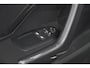 Peugeot 2008 PureTech 82 Active | Lage KM | Trekhaak | Navigatie | Parkeersensoren | Climate Control |Apple Carplay