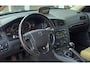 Volvo V70 2.5 T Titanium 210pk Lerenbekleding Trekhaak Garantie Nieuwe APK