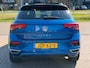 Volkswagen T-Roc 1.5 TSI R-Line 150PK DSG 2019 Pano Camera Blauw