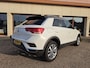 Volkswagen T-Roc 1.0 TSI Style | Adaptieve Cruise Control | Parkeersensoren | Lane Assist