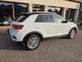 Volkswagen T-Roc 1.0 TSI Style | Adaptieve Cruise Control | Parkeersensoren | Lane Assist