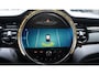 MINI Cooper 5-Deurs 1.5 Business Edition 2e Eig. NAP Clima Navi Panodak PDC achter Apple-carplay bleutooth telefonie Sportstoelen voor half lederen bekleding cruise-controle