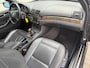 BMW 3-Serie 320i Special Executive [ 6 Cilinder,leer,ecc,navi,lmv,pdc ]