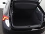 Skoda Scala 1.0 TSI Edition | Stoel- en stuurverwarming| Trekhaak | Draadloos laden | 16 inch lichtmetalen velgen|