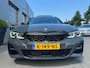 BMW 3-Serie Touring 330i Introduction High Executive * Panoramadak * 360 Camera * Harman Kardon