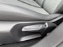 Peugeot 208 1.2 Turbo 100 PK Allure | Slechts 18.000 KM gereden | Navigatie via Telefoon | Camera | Stoelverwarming | Parkeersensoren | LED Verlichting | Cruise Control | Climate Control | Half Lederen Bekleding | 16"Lichtmetalen Velgen |
