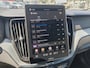 Volvo XC60 T8 455PK Plug-in hybrid AWD Plus Black Edition | Facelift | Trekhaak | Blis | Luchtvering | Pano | ACC | 360 Camera | HUD | H&K | Elektr. stoelen |