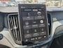 Volvo XC60 T8 455PK Plug-in hybrid AWD Plus Black Edition | Facelift | Trekhaak | Blis | Luchtvering | Pano | ACC | 360 Camera | HUD | H&K | Elektr. stoelen |