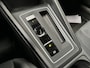 Volkswagen Golf 1.0 eTSI Life / AUTOMAAT/ CRUISE/ CLIMA/ STOELVERWARMING/ PARK. SENSOREN/ NAVI/ APP-CONNECT