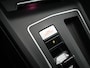 Volkswagen Golf 1.4 eHybrid GTE - RIJKLAARPRIJS - All Seasonbanden - Achteruitrijcamera - Elektrisch Glazen Schuif-/Kanteldak - Apple Carplay - Android Auto - Stuurverwarming