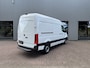 Mercedes-Benz eSprinter 320 L2 Pro 81kWh Winterpakket DC snelladen 115kW Mbux Spiegelpakket Cruisecontrol Airco Standverwarming