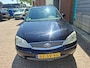 Ford Mondeo Wagon 1.8-16V Champion Airco NAP