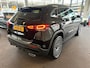Mercedes-Benz GLA 250 e AMG Line Plug-in Hybride | 20''ICH | Lederen/Alcantara bekleding | Alarm klasse 3 | Achteruitrijcamera | Sfeerverlichting | Apple carplay | Navigatie | Stoelverwarming | Cruise control | Climate control | Adaptief onderstel