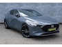 Mazda 3 2.0 e-SkyActiv-G M Hybrid 150 Sportive | Bose Audio | Keyless Entry | Cruise Control Adaptief | Dodehoekdetectie | LED Koplampen | Achteruitrijcamera | Parkeersensoren | Navigatie | Apple Carplay | Android Auto