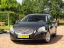 Volvo V60 1.6 T3 Kinetic | Cognac Leer!! | Navi | 17 inch