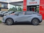 Toyota C-HR / C-HR+ Executive AWD 77 kWh NIEUW & DIRECT LEVERBAAR! PANO-DAK LICHT INTERIEUR AWD 360° CAMERA STOEL/STUURVERW WARMTEPOMP EL-ACHTERKLEP