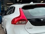 Volvo V40 Cross Country 1.5 T3 Nordic+ 2016 AUT NAVI Trekh